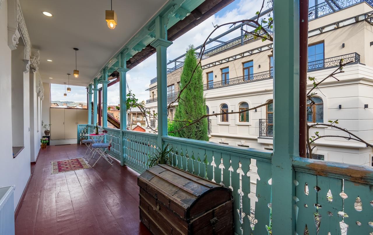 Gallery Apartment Tbilisi Exterior photo