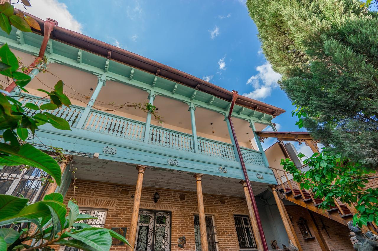Gallery Apartment Tbilisi Exterior photo